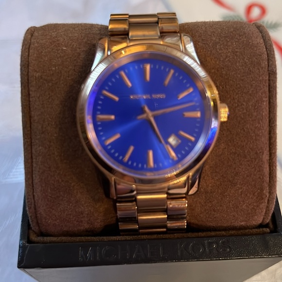 Michael Kors Watch. MK 5913 women - Picture 2 of 10